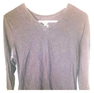 Black long sleeve shirt